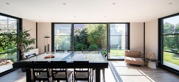 Une veranda moderne pour embellir votre maison soko